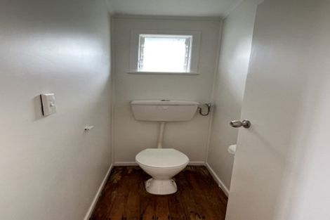 Photo of property in 19 James Street, Glenfield, Auckland, 0629