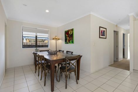 Photo of property in 75 John Street, Pukekohe, 2120