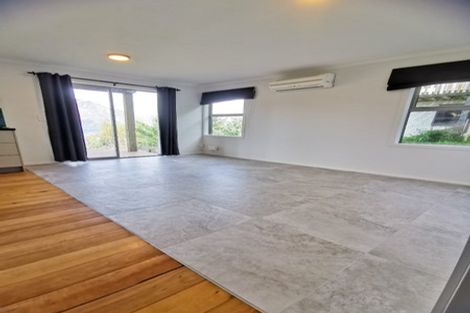 Photo of property in 12 Dart Place, Fernhill, Queenstown, 9300