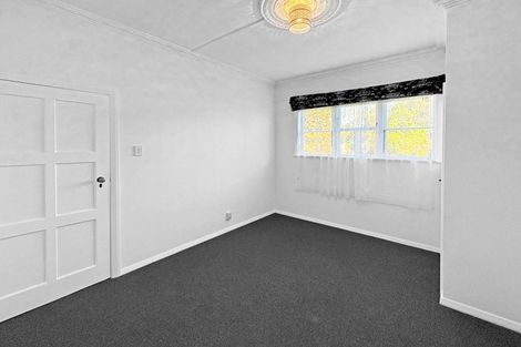 Photo of property in 10 Clapham Place, Whanganui East, Whanganui, 4500