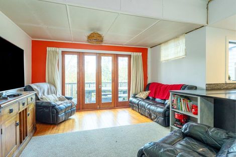 Photo of property in 71 Mckenzie Street, Geraldine, 7930