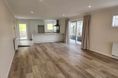 Photo of property in 115 Queen Charlotte Drive, Aotea, Porirua, 5024