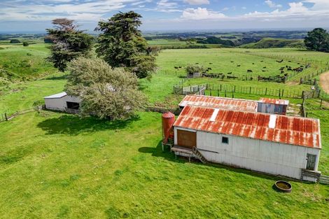 Photo of property in 1173 Karahaki Road, Waverley, 4591