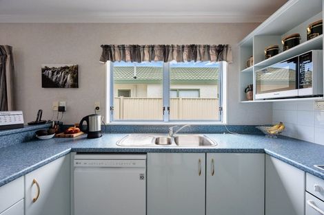 Photo of property in 88b Kensington Drive, Taradale, Napier, 4112