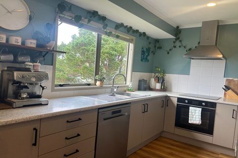 Photo of property in 28b Philomel Crest, Welcome Bay, Tauranga, 3112