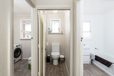 Photo of property in 8 Hughes Street, Waimate, 7924