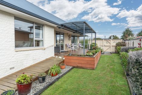 Photo of property in 71 Mcdonald Street, Mosgiel, 9024