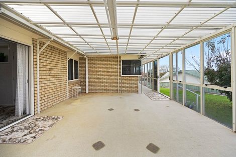 Photo of property in 33 Bartholomew Drive, Nawton, Hamilton, 3200