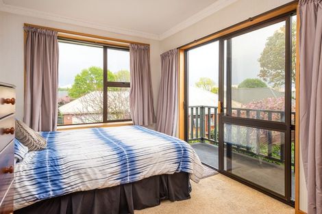 Photo of property in 28 Cricklewood Place, Avonhead, Christchurch, 8042