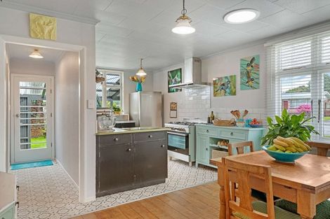 Photo of property in 87 Russell Street, Westport, 7825