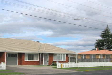 Photo of property in 341b Otumoetai Road, Otumoetai, Tauranga, 3110