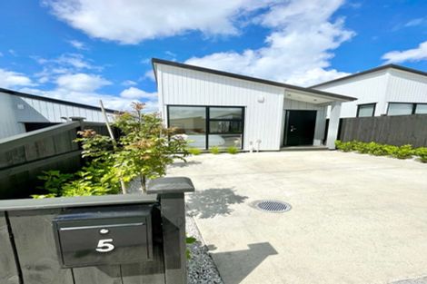 Photo of property in 5 Morus Road, Massey, Auckland, 0614