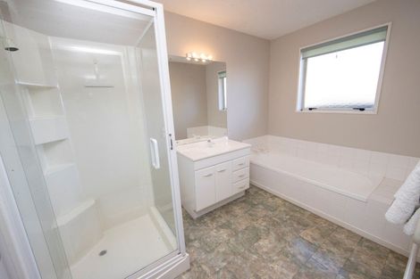 Photo of property in 2/134 Highsted Road, Casebrook, Christchurch, 8051