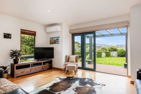 Photo of property in 18 Petrel Lane, Whitby, Porirua, 5024
