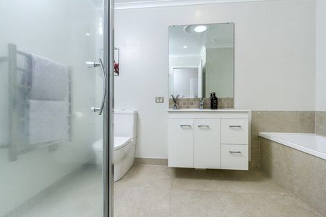 Photo of property in 11 Spotted Dove Road, Hobsonville, Auckland, 0616