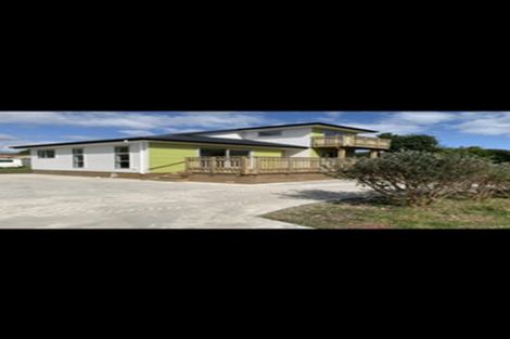 Photo of property in 48 Te Moana Road, Waikanae Beach, Waikanae, 5036