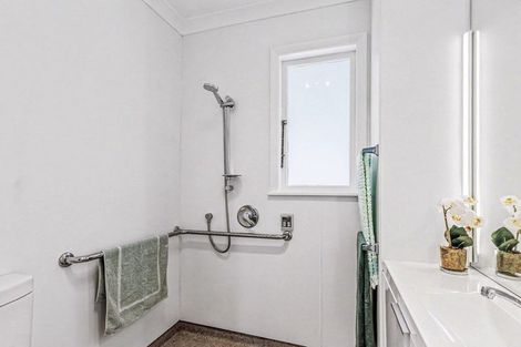 Photo of property in 14 Toi Street, Tawhero, Whanganui, 4501