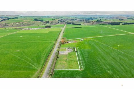 Photo of property in 856 Hakataramea Highway, Waimate, 7977