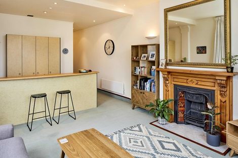 Photo of property in 10/37u Majoribanks Street, Mount Victoria, Wellington, 6011