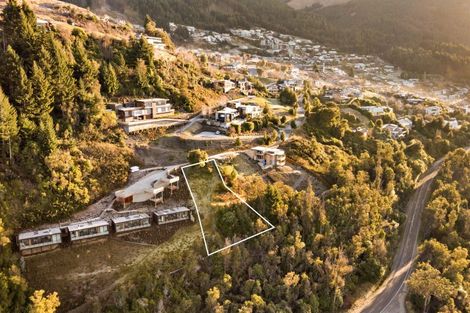 Photo of property in 9 Crystal Lane, Fernhill, Queenstown, 9300