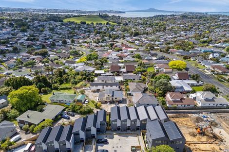 Photo of property in 32 Clementine Place, Bucklands Beach, Auckland, 2014
