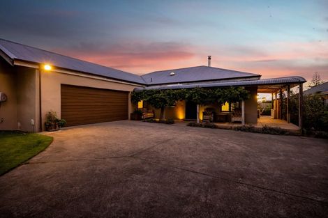 Photo of property in 35 Maire Street, Hawera, 4610