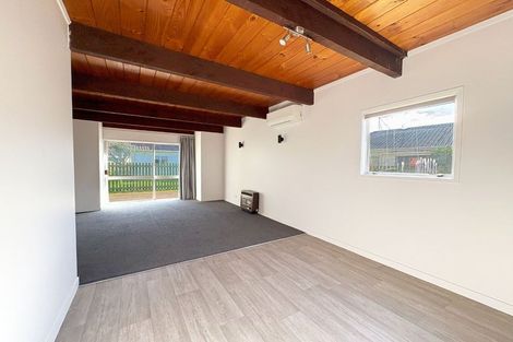 Photo of property in 7 Attlee Place, Gisborne, 4010