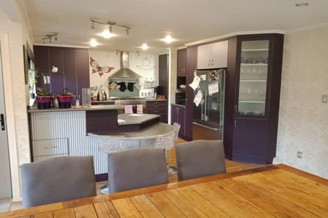 Photo of property in 68b Chatsworth Road, Silverstream, Upper Hutt, 5019