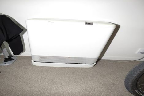 Photo of property in 70 Queen Street, Westport, 7825