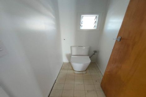 Photo of property in 30 Edmund Hillary Avenue, Papakura, 2110