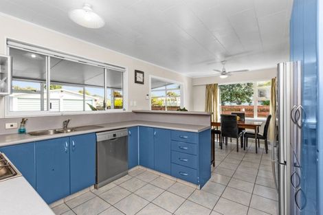 Photo of property in 35 Murphy Road, Taradale, Napier, 4112
