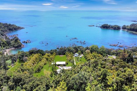 Photo of property in 8328 State Highway 35, Whanarua Bay, Te Kaha, 3199