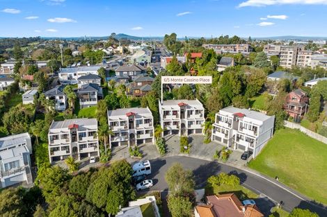 Photo of property in 6/5 Monte Cassino Place, Birkdale, Auckland, 0626
