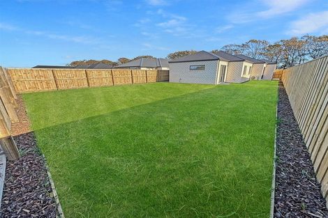 Photo of property in 22 Crossley Avenue, Woodend, 7610