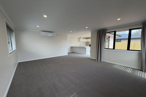 Photo of property in 143 Otuwairoa Esplanade, Opaheke, 2113
