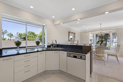 Photo of property in 1/10 Coquille Place, Half Moon Bay, Auckland, 2012