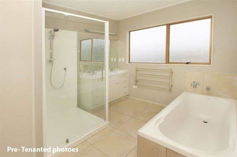 Photo of property in 6a Quo Vadis Place, Red Beach, 0932