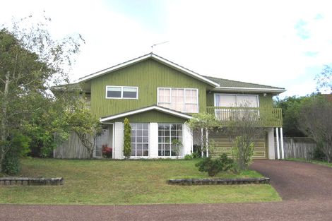 Photo of property in 10 Manutara Avenue, Forrest Hill, Auckland, 0620