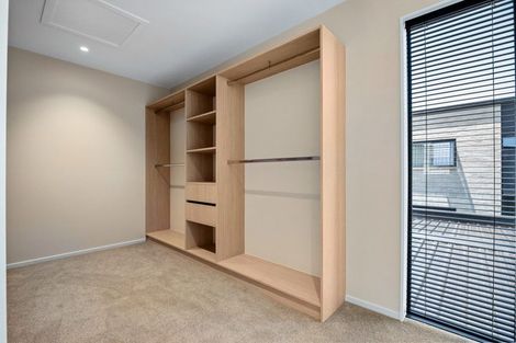 Photo of property in 43 Bristol Freighter Road, Hobsonville, 0616