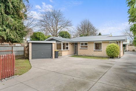 Photo of property in 115 Withells Road, Avonhead, Christchurch, 8042