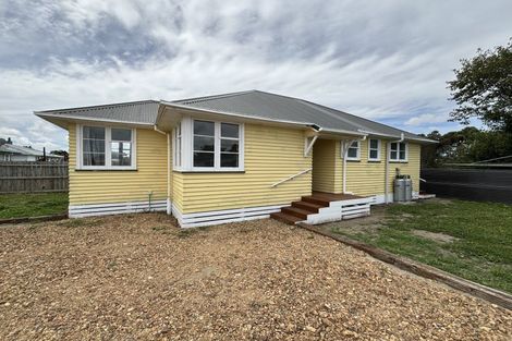 Photo of property in 4 Huntly Street, Foxton, 4814