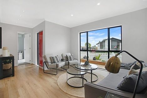 Photo of property in 26 Holcroft Street, Papakura, 2110