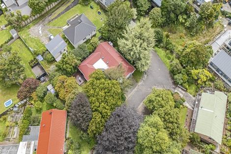 Photo of property in 6a Spencer Place, Merrilands, New Plymouth, 4312