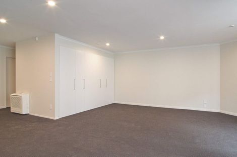 Photo of property in St James Courts, 1/77 Gloucester Street, Christchurch Central, Christchurch, 8013