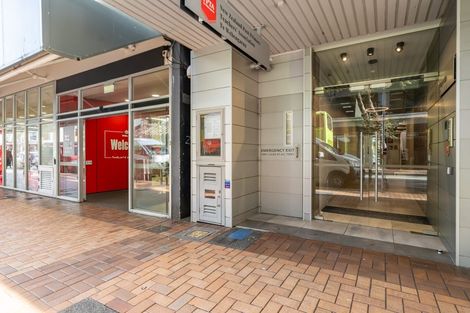 Photo of property in Gerondis Bldg Apartments, 206/60 Willis Street, Wellington Central, Wellington, 6011