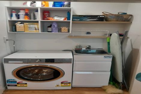 Photo of property in 18 Appleton Place, Karori, Wellington, 6012