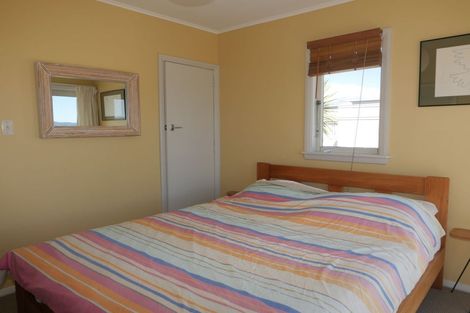 Photo of property in 77 Manly Street, Paraparaumu Beach, Paraparaumu, 5032