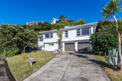 Photo of property in 28 Spinnaker Drive, Whitby, Porirua, 5024