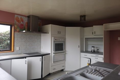 Photo of property in 29 Athol Terrace, Upper Riccarton, Christchurch, 8041