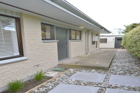 Photo of property in 11 Taupata Street, Redcliffs, Christchurch, 8081
